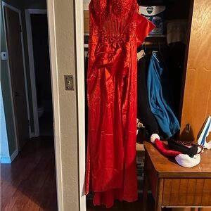 Red prom dress